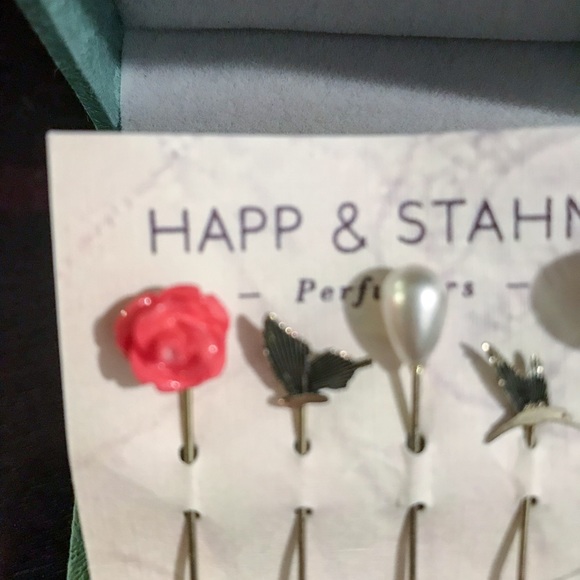 Assorted Decorative Pins - Picture 3 of 4